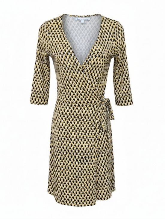 Diane Von Furstenberg Dresses & Skirts - Diane Von Furstenberg New Julian 100% Silk Wrap Dress Size 4